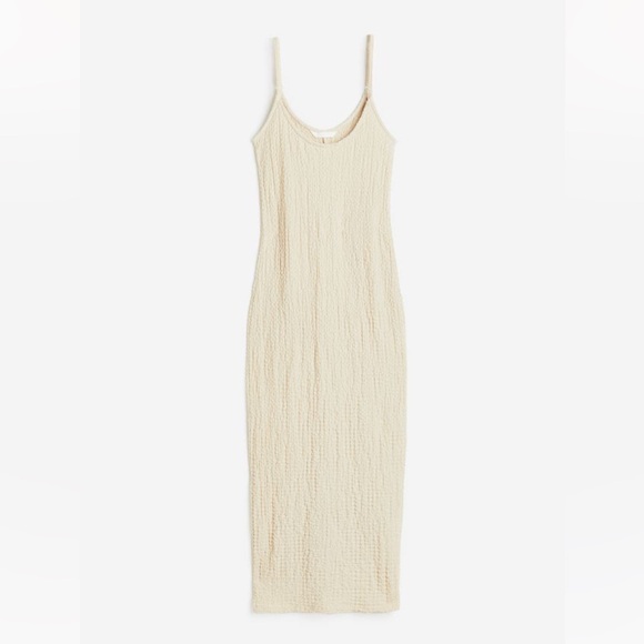 H&M Dresses & Skirts - H&M Crinkled Jersey Midi Dress Cream/Beige Size Medium